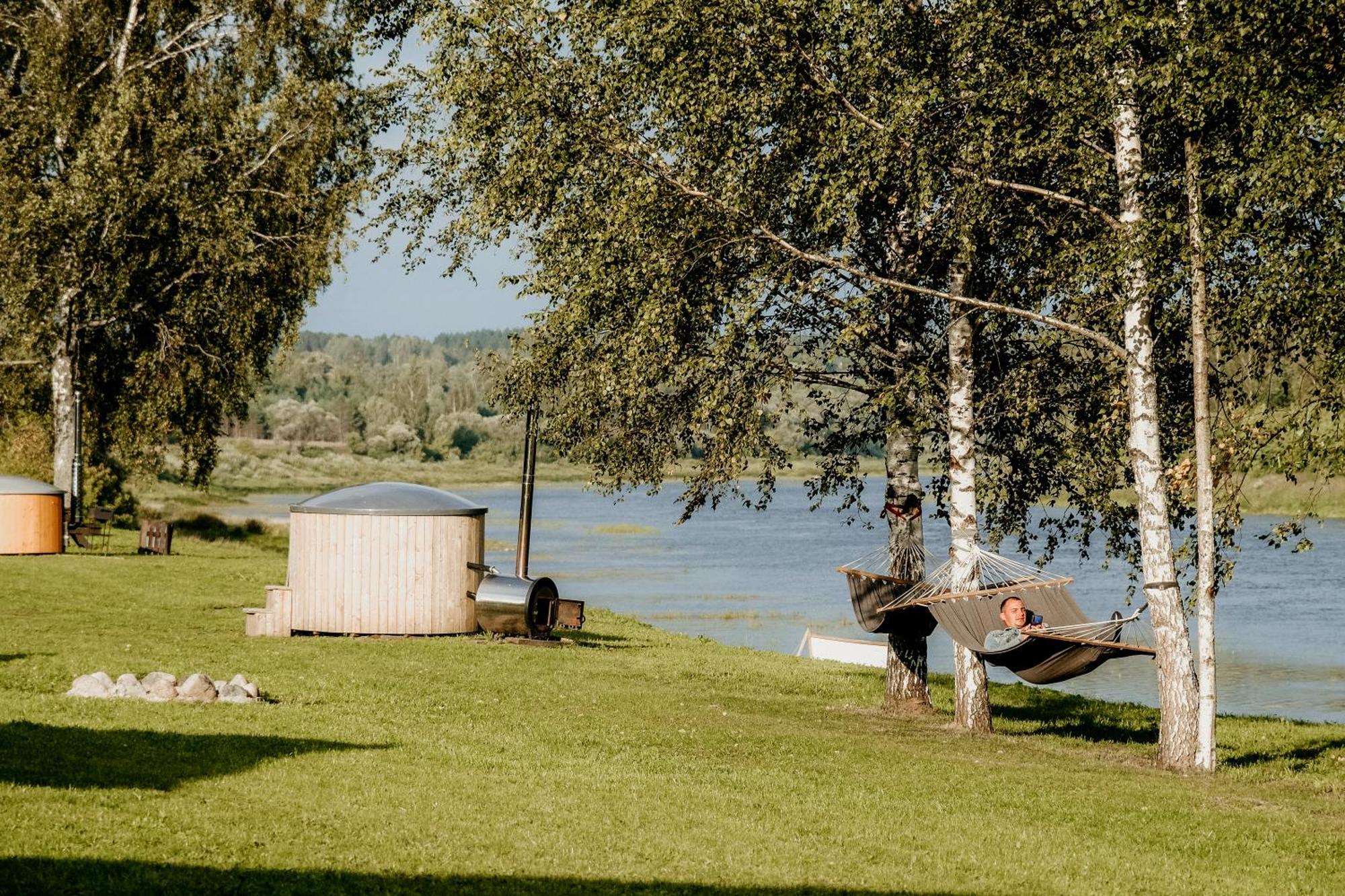 Kempings Daugavas lokos Sargeliski Exterior foto
